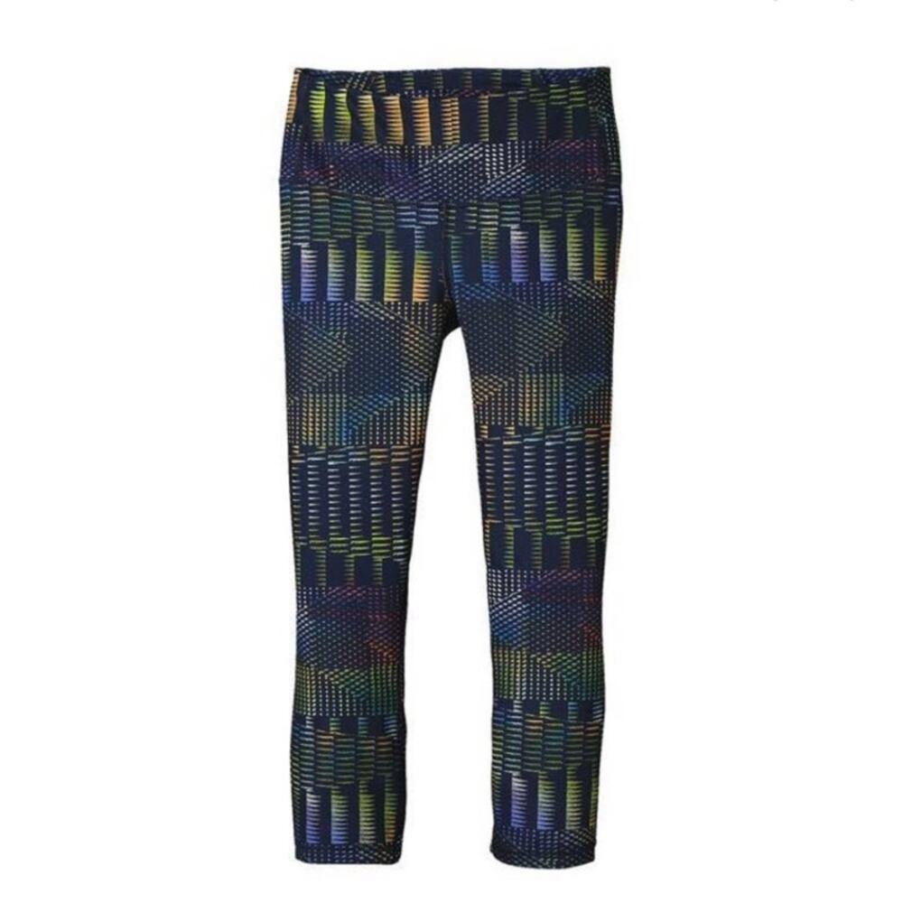 Patagonia Center Crop Geometric Capri Leggings